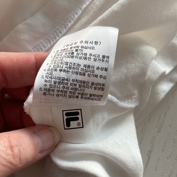 🌼 FILA - Short Sleeve Crop T-Shirt 🌼 - Picture 7 of 9